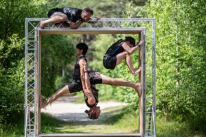 frames Alexander Vantournhout